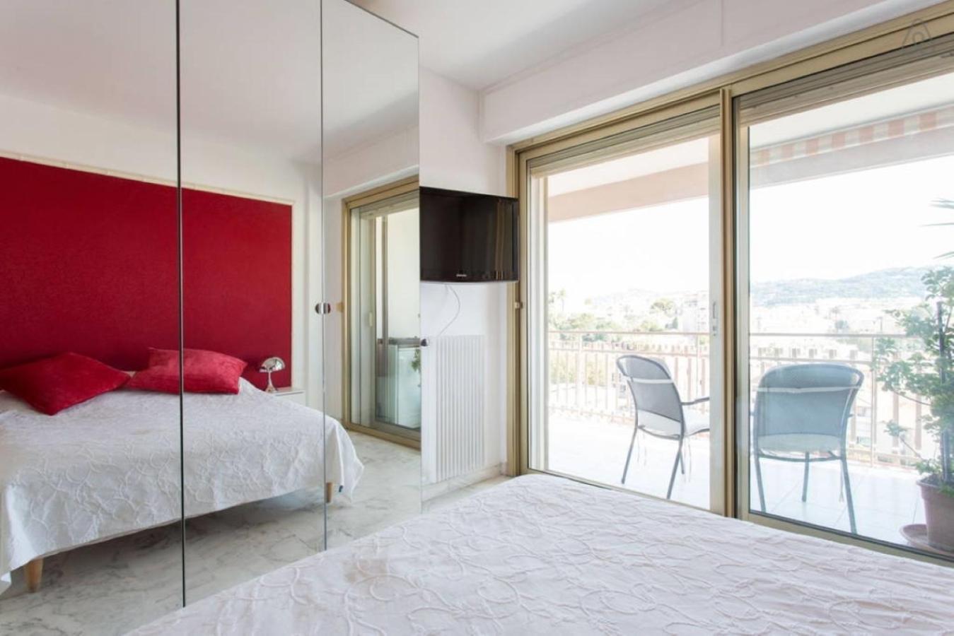 Appartement F3 Vue Mer Et Croisette Cannes Luaran gambar